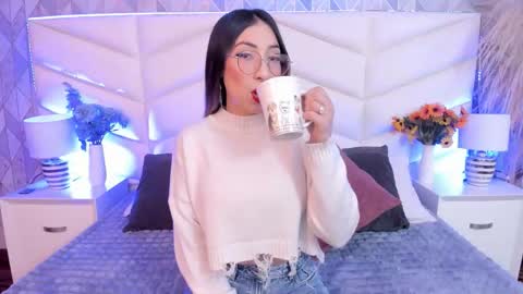 LIZZI online show from January 15, 12:10 pm