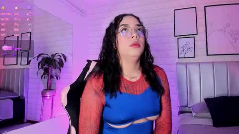  Lizzie  online show from February 24, 12:03 pm