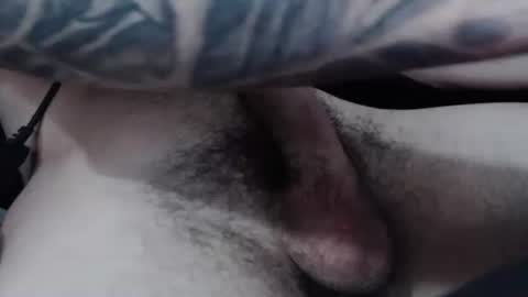 Snapshot of lnecrisl chatting on November 22, 10:09 pm lnecrisl online show from November 22, 10:09 pm