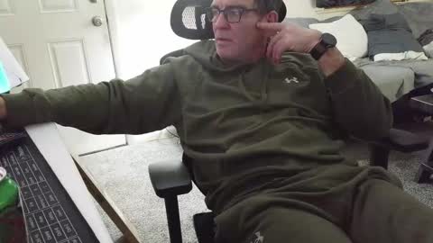 LongDick Daddy online show from January 6, 6:28 am