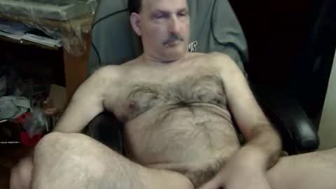 loades182025 online show from November 8, 5:29 am