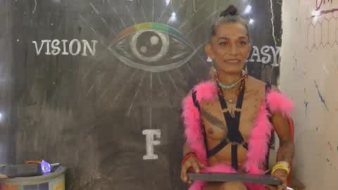 LA LOBA online show from December 4, 7:56 pm