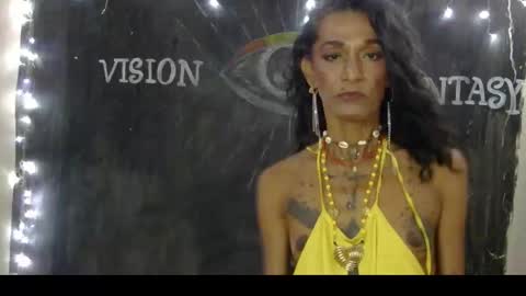 LA LOBA online show from December 14, 11:34 pm