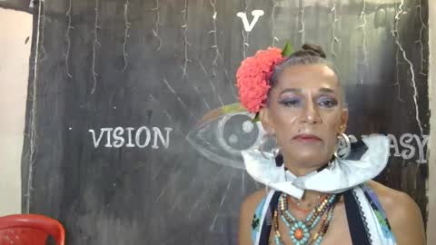 LA LOBA online show from December 15, 6:59 pm