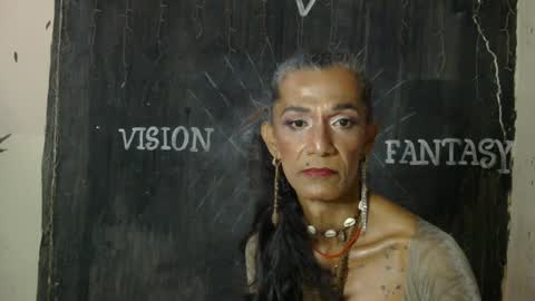 LA LOBA online show from December 17, 11:27 pm