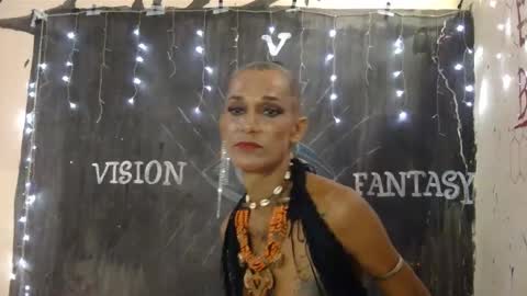 LA LOBA online show from December 26, 8:11 pm