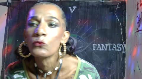 LA LOBA online show from December 29, 2:27 am