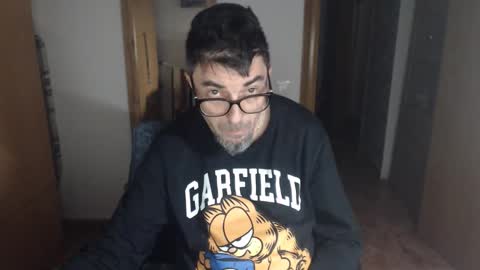 lobosolitario73 online show from November 3, 11:37 pm