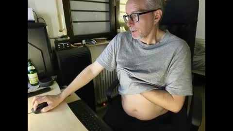 loenne3 online show from January 11, 10:04 pm