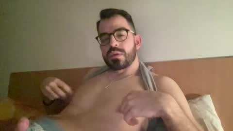 Snapshot of lofas12345 chatting on December 16, 6:24 pm lofas12345 online show from December 16, 6:24 pm