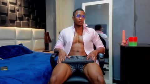 logan_varela online show from December 27, 12:45 pm