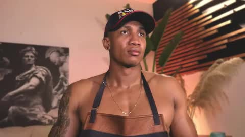 logan_varela online show from February 6, 12:00 am