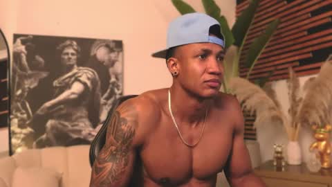 logan_varela online show from February 13, 9:06 pm