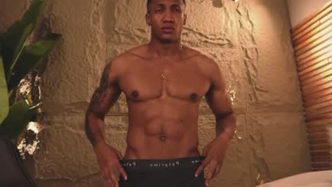 logan_varela online show from March 4, 11:22 pm