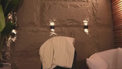 logan_varela online show from March 6, 8:08 am