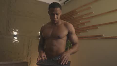 logan_varela online show from September 15, 10:48 am