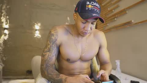 logan_varela online show from March 2, 2:02 pm