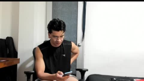 Snapshot of logannick chatting on September 10, 7:41 am Logan online show from September 10, 7:41 am