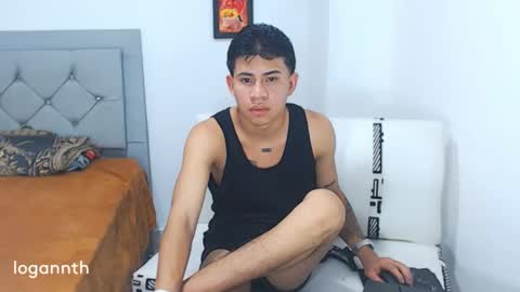 logannthh online show from December 7, 4:31 am