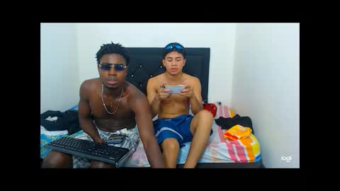 logannthh online show from February 18, 7:59 am