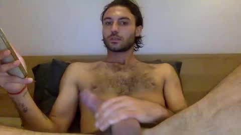 logeil27 online show from November 4, 8:35 am