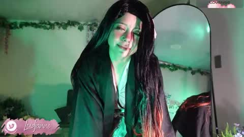 Snapshot of loidjanne chatting on November 26, 12:00 am Janne Miller 9pm to 3am GMT-5 online show from November 26, 12:00 am