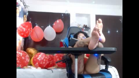 lola_fiery online show from December 10, 8:49 pm