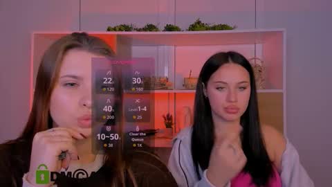 Snapshot of lola_swon chatting on October 15, 7:14 pm Lola online show from October 15, 7:14 pm