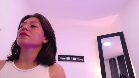 lolaandcamille online show from November 29, 9:34 am