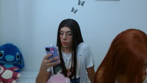 Snapshot of lolabloomx chatting on November 3, 2:40 pm lolabloomx online show from November 3, 2:40 pm