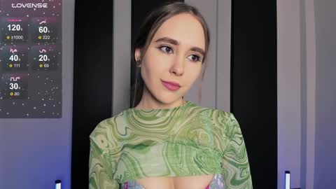 Snapshot of lolabunnyz chatting on January 12, 8:47 pm Lola3 online show from January 12, 8:47 pm