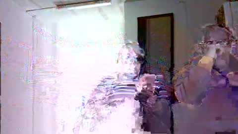 LOLA HUESO y ERIC online show from February 11, 6:55 pm