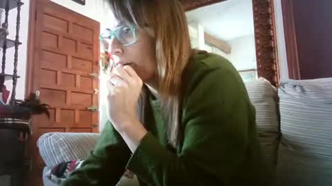 LOLA HUESO y ERIC online show from February 26, 4:24 pm