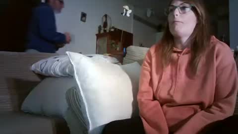 LOLA HUESO y ERIC online show from December 4, 3:32 pm