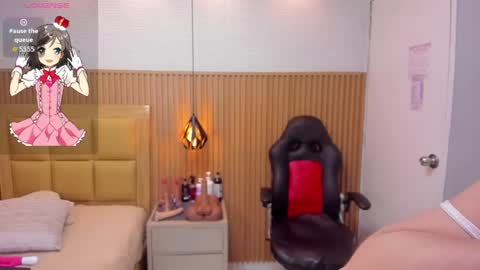 LOLA online show from April 1, 3:40 am