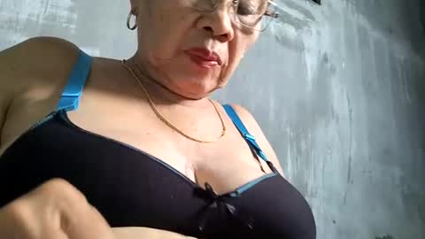 tey online show from February 23, 2:51 am