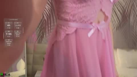 Lola online show from December 3, 1:35 am