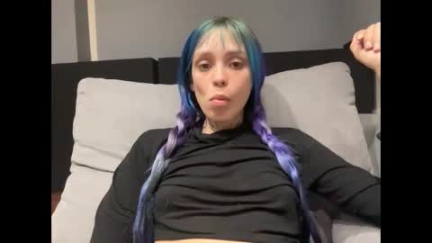 Snapshot of lole6913 chatting on November 11, 4:34 am lole online show from November 11, 4:34 am