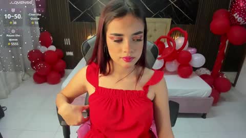 lolly18_ online show from February 14, 12:03 pm