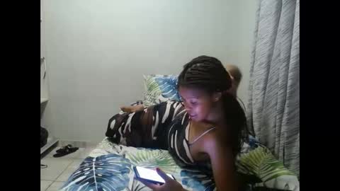 Snapshot of lolly_96 chatting on October 4, 11:14 pm lolly_96 online show from October 4, 11:14 pm