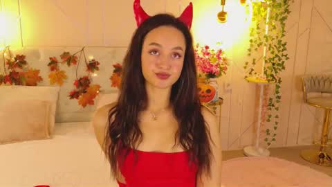 Snapshot of lolly_neal chatting on October 26, 5:02 am Lolly online show from October 26, 5:02 am