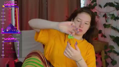 Mona online show from October 8, 8:01 am