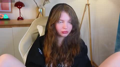 Mona online show from October 9, 3:21 pm