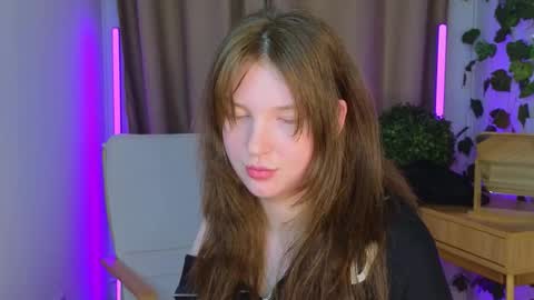 Mona online show from October 22, 6:51 pm