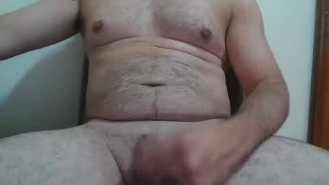 Snapshot of lolo200490 chatting on January 26, 10:35 pm siamo90 online show from January 26, 10:35 pm
