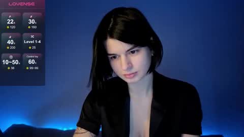 Elly online show from December 22, 7:11 pm