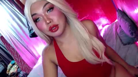 Love Marie online show from October 21, 2:40 pm