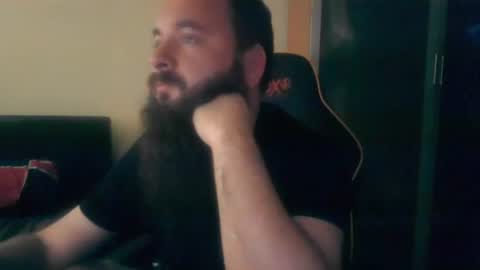 Snapshot of london_man1988 chatting on October 7, 7:16 am london_man1988 online show from October 7, 7:16 am