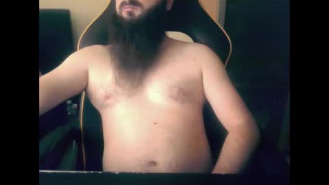 Snapshot of london_man1988 chatting on November 3, 8:26 am london_man1988 online show from November 3, 8:26 am