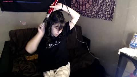 londonray online show from March 16, 8:24 pm